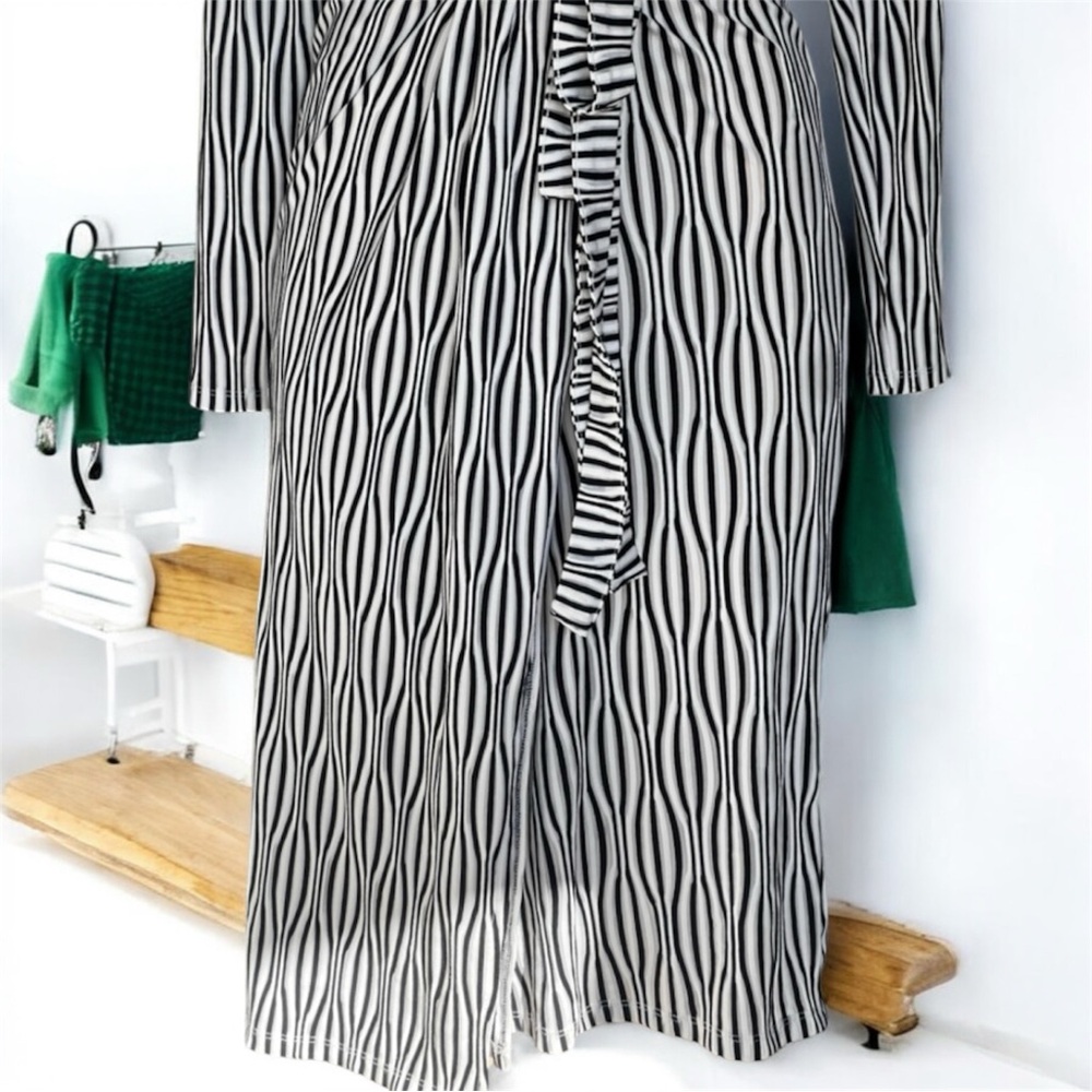 Zara Collection Women’s Basic Zebra Print Open Ba… - image 6